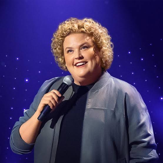 Fortune Feimster playing live